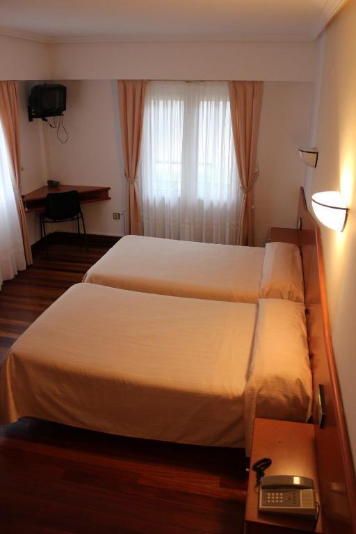 Hotel Sindika Onate Room photo